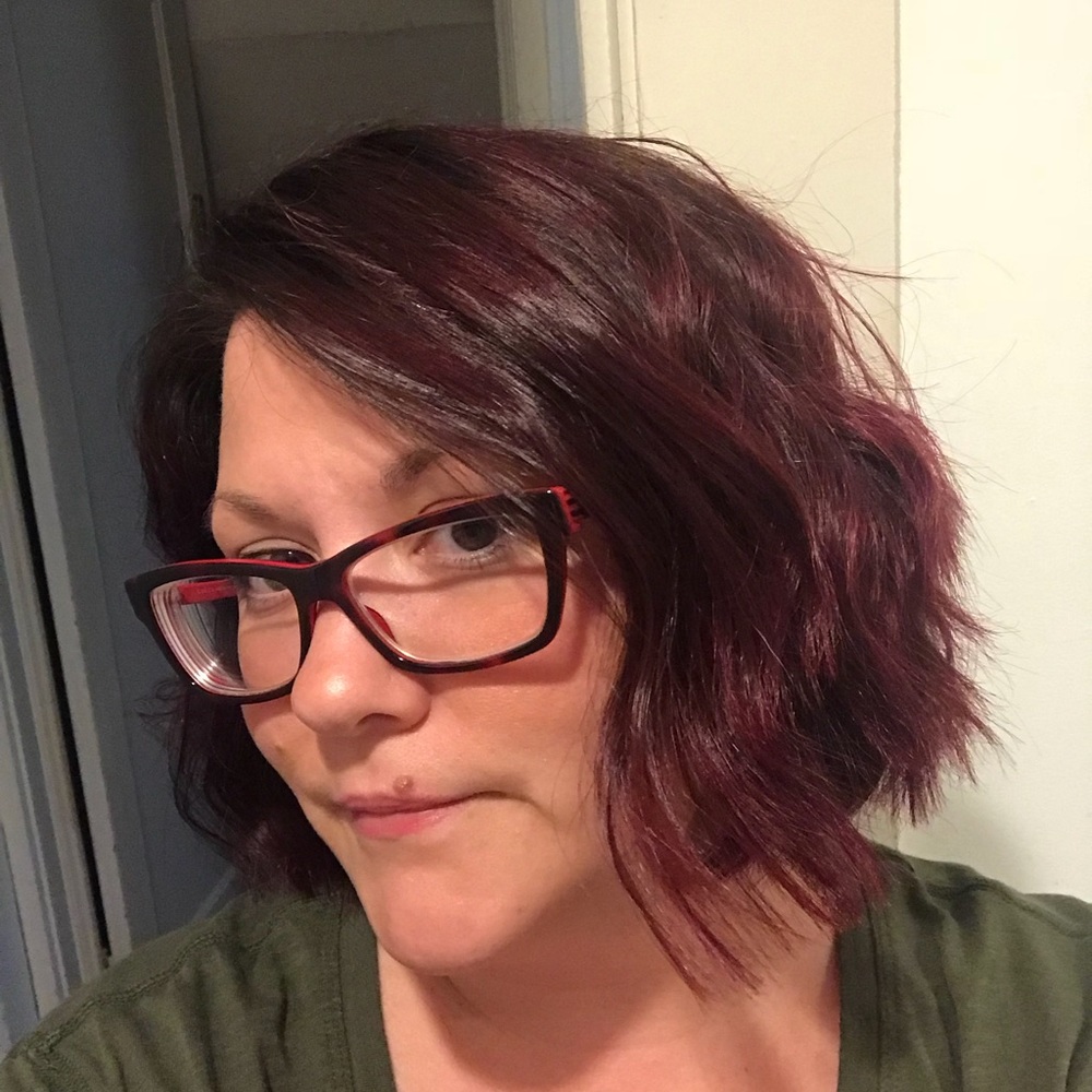 Meet your Posher, Megan